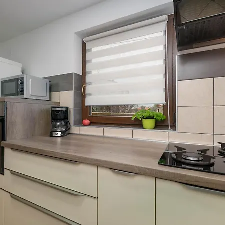 3 Bedroom In Holiday home