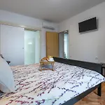 3 Bedroom In Holiday home