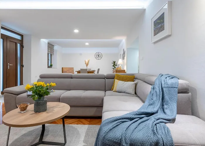 3 Bedroom In *