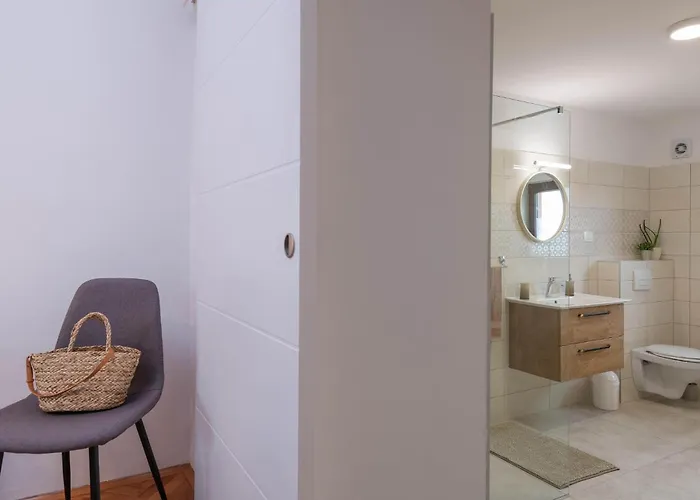 3 Bedroom In *